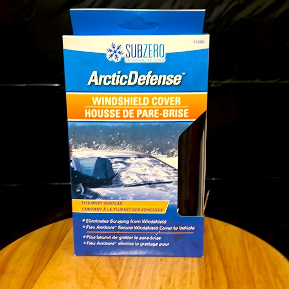 SubZero Arctic Defense Windshield Cover